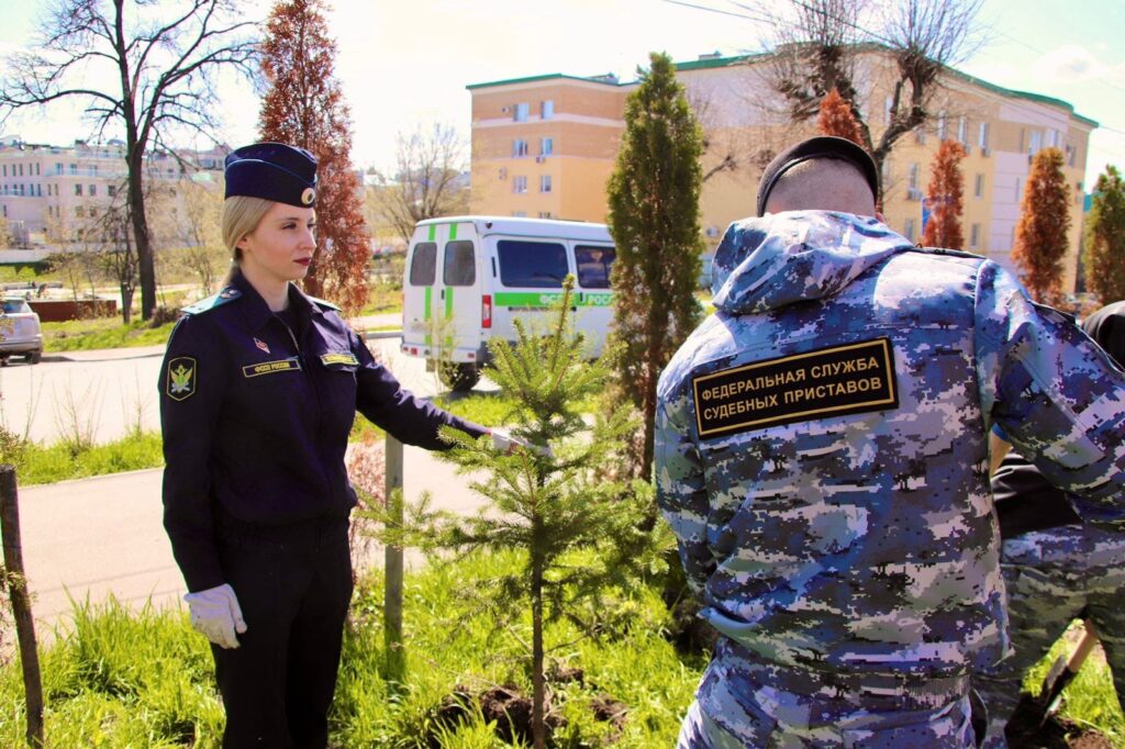 Осп по рязани и рязанскому району. Аллея ВДВ Рязань. Аллея славы ВДВ В Рязани. ФССП Рязань парад. Фоминец Рязань администрация.