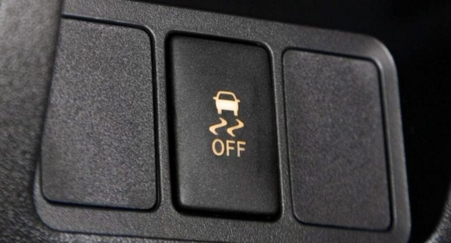 Когда нужно отключать систему ESP в автомобиле