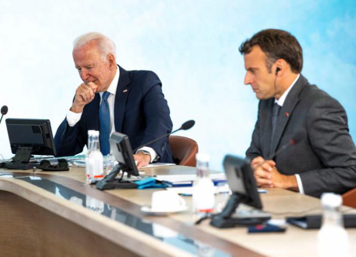 Express: Париж и Германия "кинут" Вашингтон, чтобы не ссориться с РФ из-за Киева