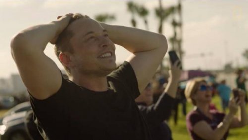 Реакция Илона Маска (Elon Musk) на успешный запуск ракеты Falcon Heavy. Возможно, мы живем в те самые дни, когда творится настоящая история, и идея колонизации Марса перестает быть всего лишь фантазией. интересное, интересные снимки, снимки