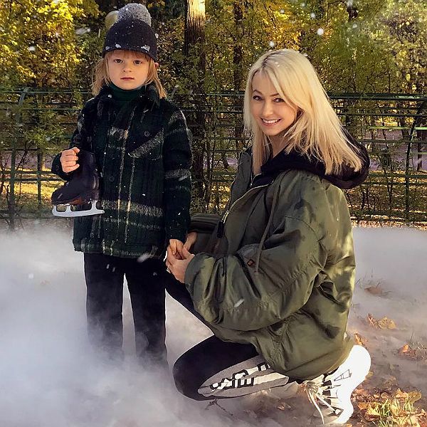 6 звездных детей, которые работают наравне с родителями 6 звездных детей, которые работают наравне с родителями