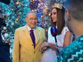 Сладкая новогодняя  парочка - Бузова и Петросян звезда