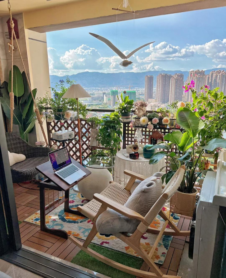 15 человек забабахали балкон мечты, и нам теперь сидеть и завидовать идеи для дома,интерьер и дизайн