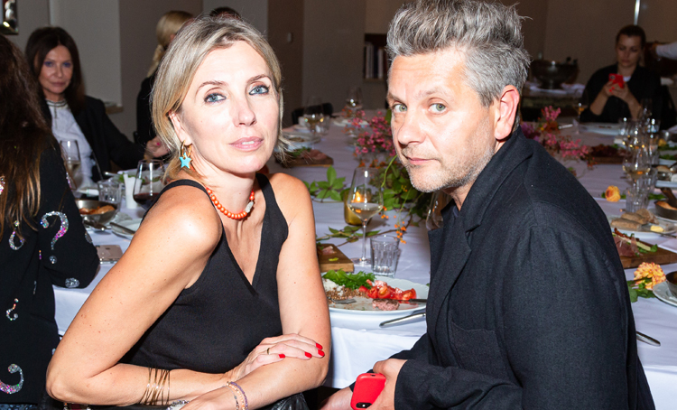 Светлана Бондарчук с мужем Сергеем Харченко, Елена Летучая и другие участники тура по Карелии