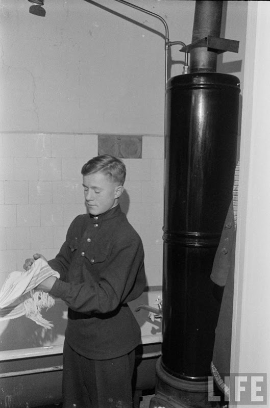 Журнал LIFE: Будни семьи ленинградского рабочего 