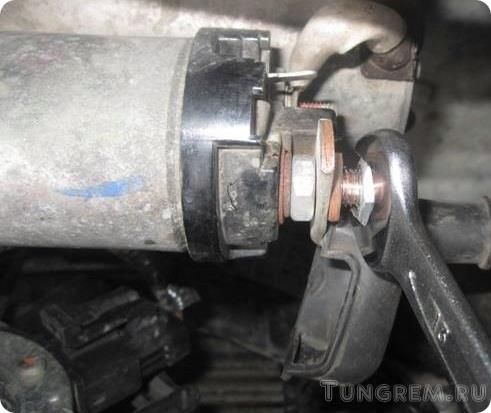 Замена втягивающего реле стартера Lada Kalina
