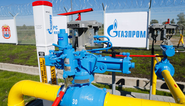 Европа будет платить России за газ рублями уже на первом этапе отказа от доллара