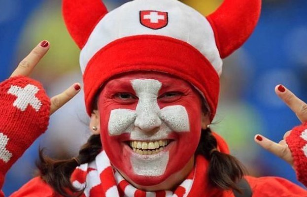 Швейцария болельщики, необычно, оригинально, поддержка на пять, россия, утбол, фанаты, чемпионат мира