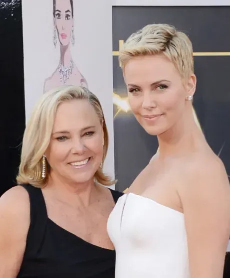 Шарлиз Терон подробно рассказала о ночи, когда её мать застрелила отца потому, когда, чтобы, просто, очень, Терон, знала, дверь, хотела, сказала, Поэтому, всегда, чтото, состоянии, Когда, также, поэтому, Думаю, понимала, знали