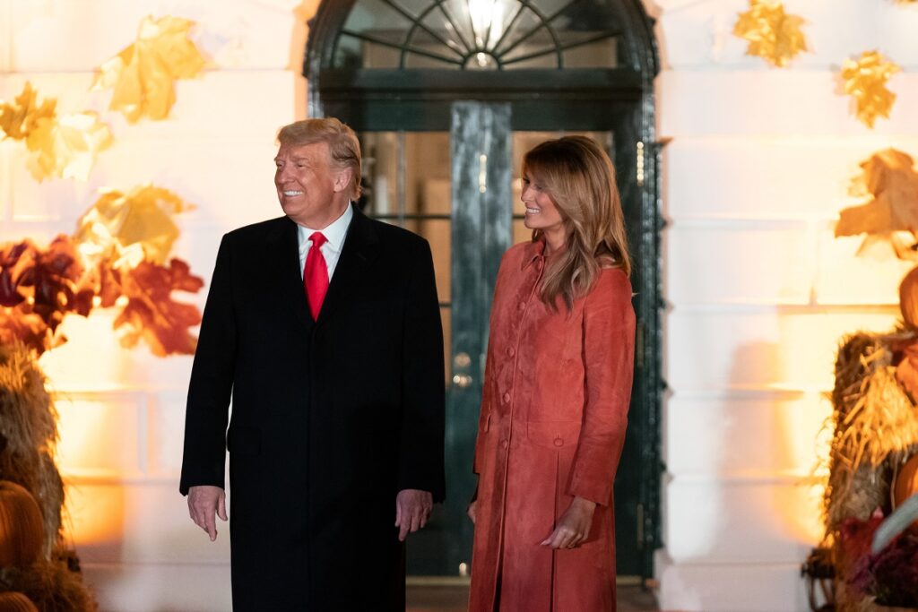 Малания Трамп передала Путину письмо