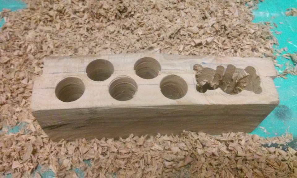 Подставка под зубощётки самоделкин