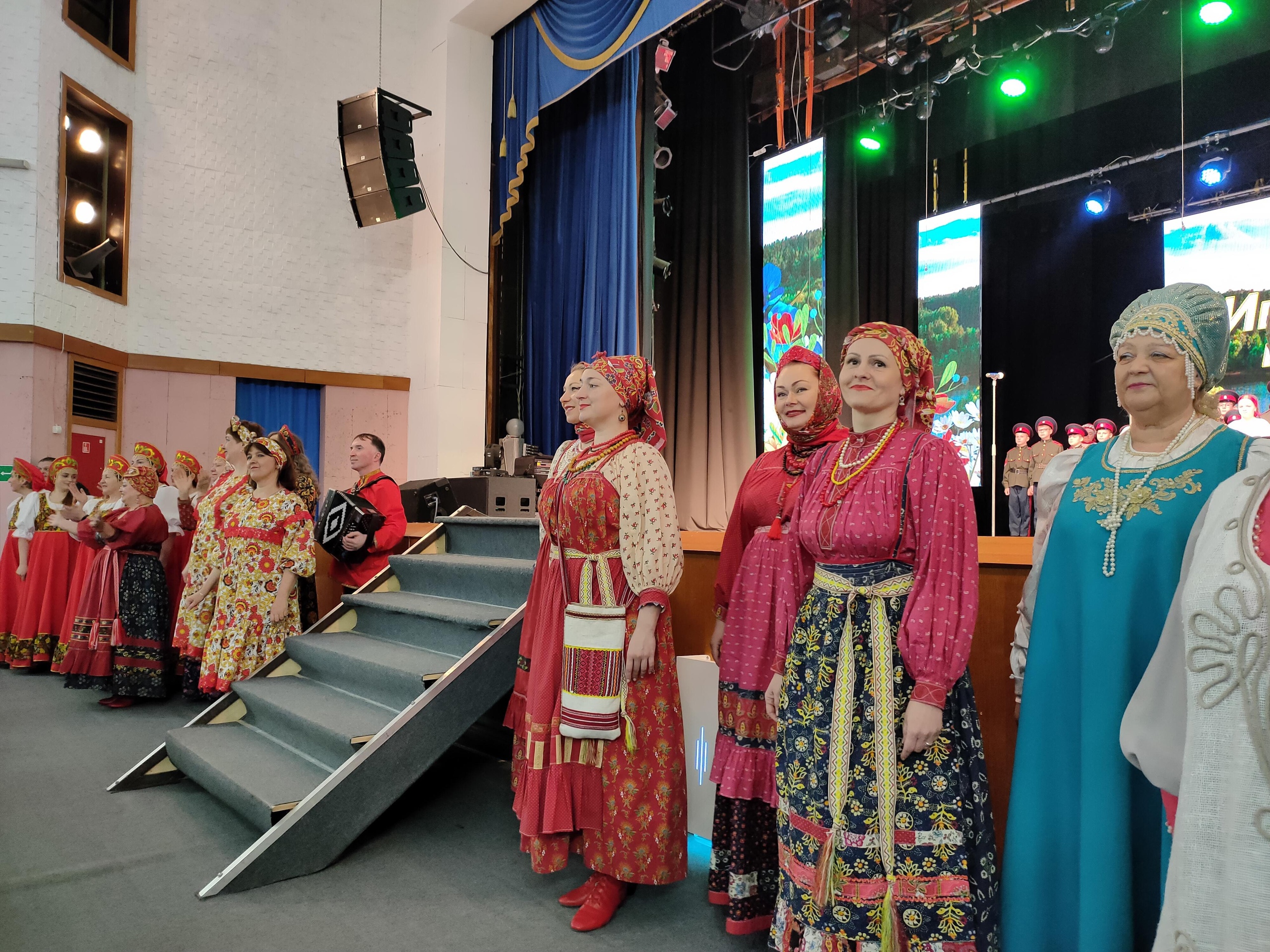 Юбилейный V фестиваль «Играй, гармонь, над Волгой» собрал любителей народной музыки в Тверской области