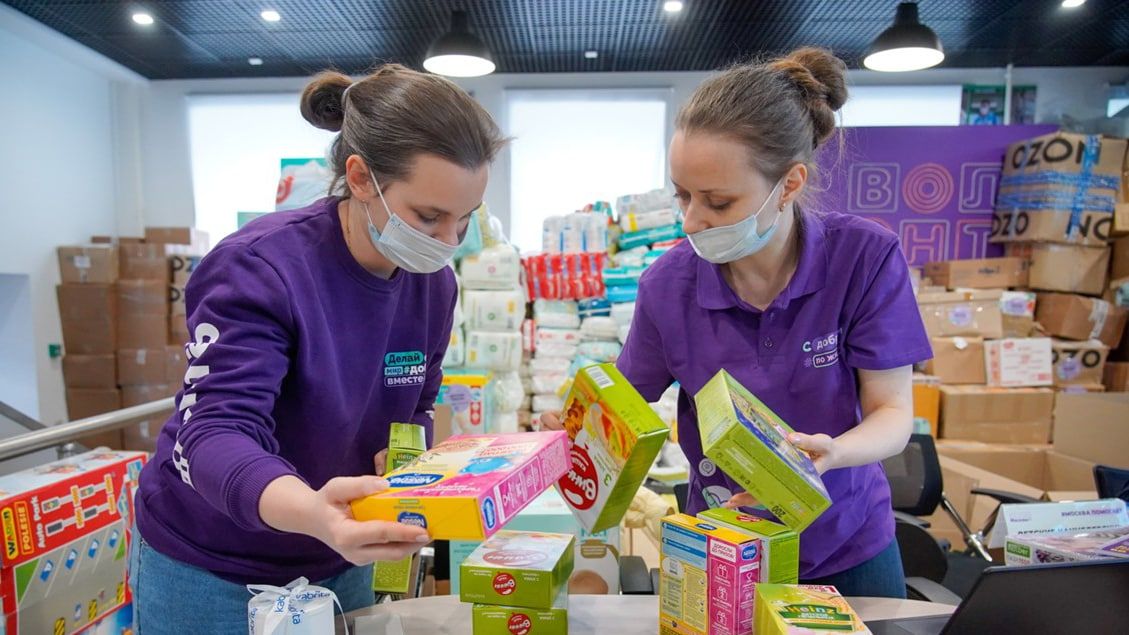 «Единая Россия» доставила более тысячи продуктовых наборов жителям Херсонской области