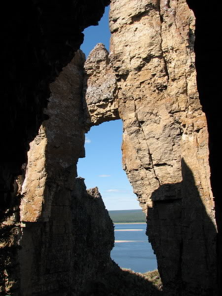 Ленские столбы в Якутии. Арка. Красивое фото