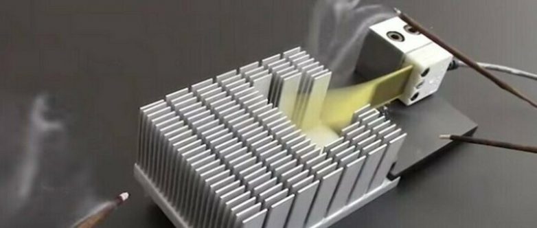 Что это за хреновина? Может кто знает? 