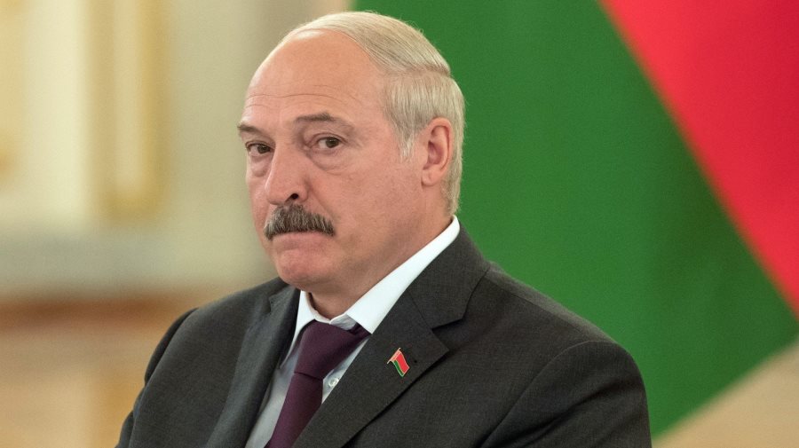 «Кругозор директора совхоза не годится»: Жириновский призвал Лукашенко сложить полномочия из-за недостаточной борьбы с коронавирусом