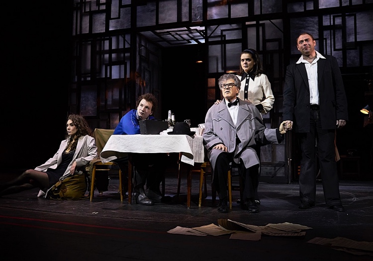 10 главных премьер нового театрального сезона: где смотреть новую "Чайку" с Дарьей Мороз и Паулиной Андреевой, играть в "Шахматы" и не только 10 главных премьер нового театрального сезона: где смотреть новую "Чайку" с Дарьей Мороз и Паулиной Андреевой, играть в "Шахматы" и не только Звезды,Новости о звездах