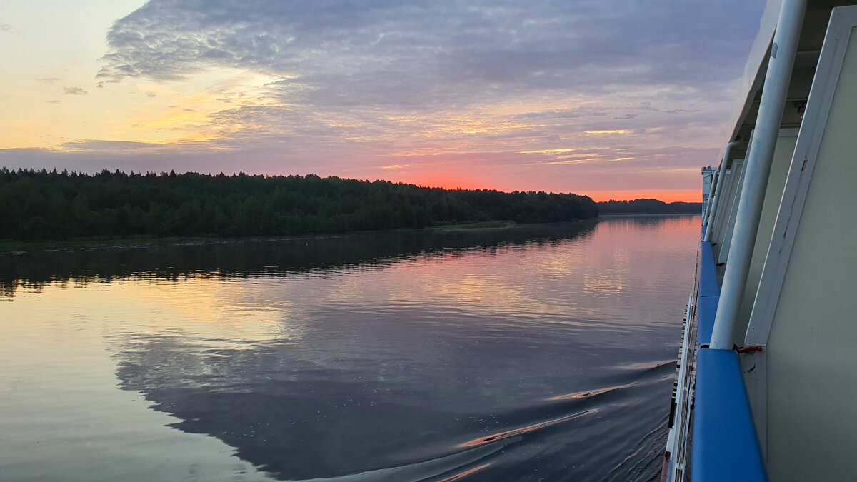 Проплыли на пассажирском теплоходе по маршруту Санкт-Петербург - Москва. Во сколько это обошлось? теплоходе, Мстислав, «Мстислав, нашего, РостроповичА, Ростропович», система, каюты, время, Александра, путешествие, балкон, Мандроги, просто, Валаам, судном, Горицы, Углич, полулюкс, которые