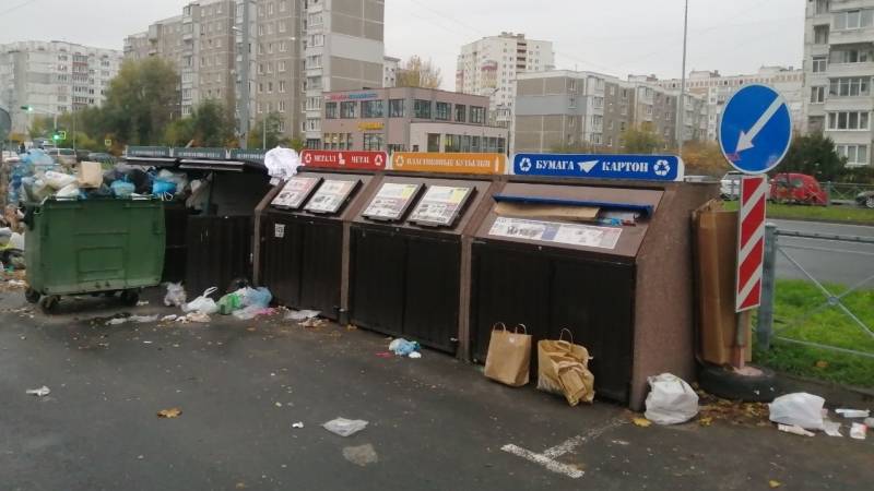 «Нам не нужна свалка под окнами»: жители Калининграда выступили против установки контейнеров Общество