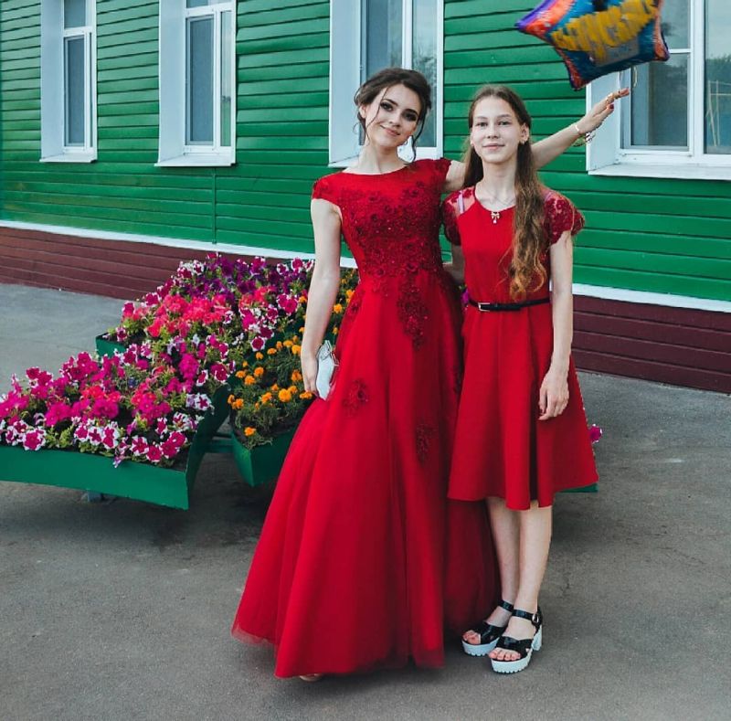 Платье на выпускной родителям фото