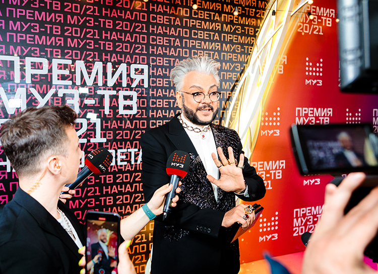 Ксения Собчак, Ольга Бузова, Светлана Лобода и другие на ужине канала МУЗ-ТВ Ксения Собчак, Ольга Бузова, Светлана Лобода и другие на ужине канала МУЗ-ТВ Звезды,Красная дорожка