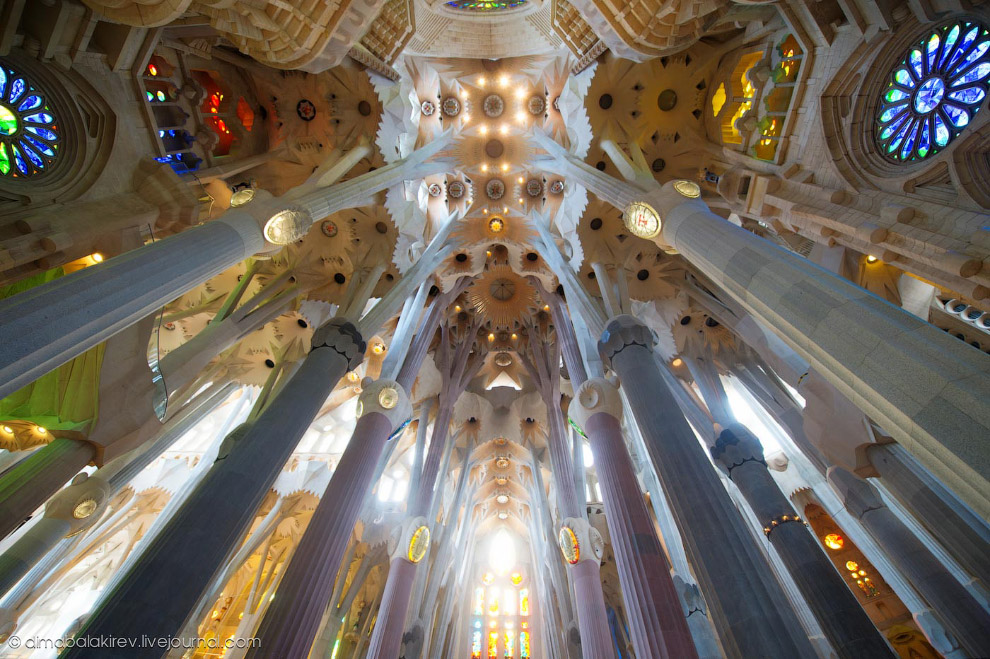 Sagrada Familia: 130-летний долгострой