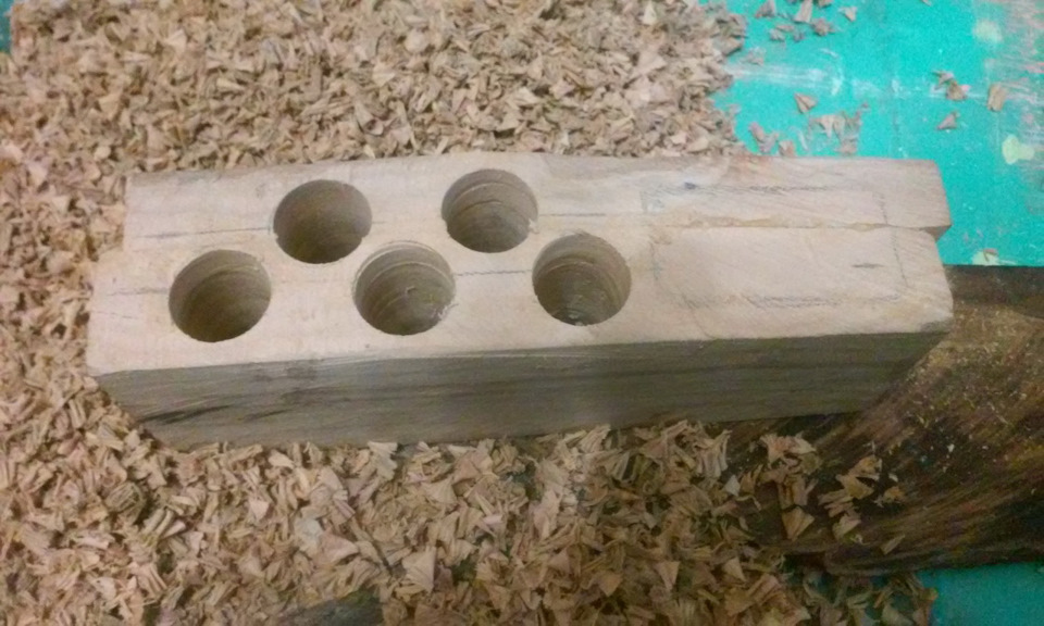 Подставка под зубощётки самоделкин