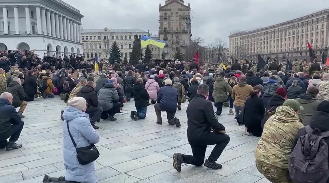Верховная рада приняла законопроект об обязательной ежедневной «минуте молчания» по всей стране. Такое решение...