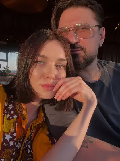 Виктор Логинов воссоединился с молодой женой, которая обвинила его в домашнем насилии и изменах Мария, Гуськова, Логинов, браке, Логинова, которая, супруги, психически, Через, несколько, моложе, супруга, публично, также, после, числе, актёра, готовит, Виктор, подала