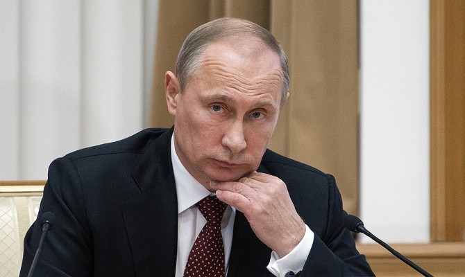 Путин обьявил рабочим «ГАЗа», что идет в президенты на новый срок