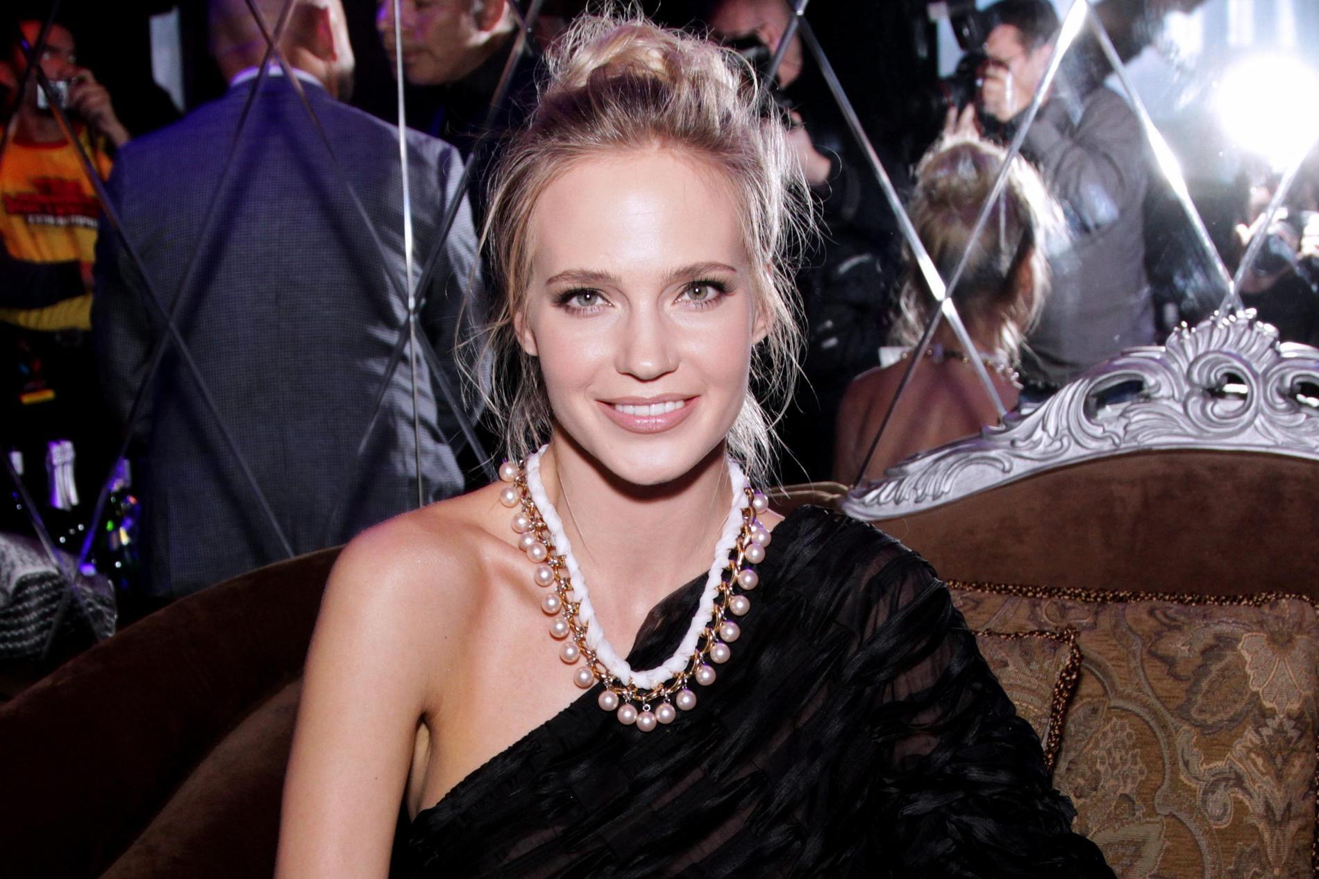 Глюкоза призналась, что планирует сделать пластическую операцию Ксения Собчак,Максим Фадеев,Наталья Чистякова-Ионова,Шоу-бизнес