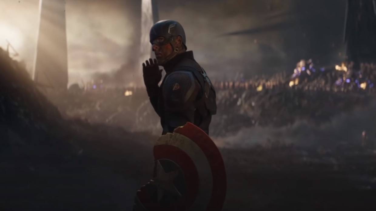 Джереми Реннер расплакался на премьере «Мстителей: Финал» Джереми Реннер расплакался на премьере «Мстителей: Финал» Шоу-бизнес