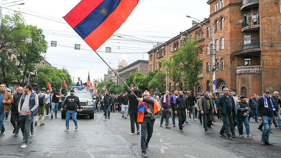 В Армении с утра 27 мая начались протестные акции оппозиции