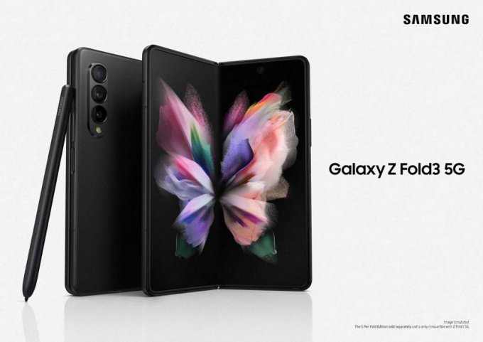 Samsung показала смартфон Galaxy Z Fold 3 с гибким экраном