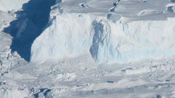 Резкое таяние льдов Гренландии повысило уровень Мирового океана | Русская весна