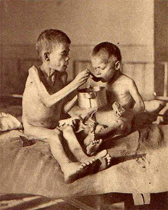 Фотография Фритьофа Нансена, сделанная в России во время голода 1921 года 