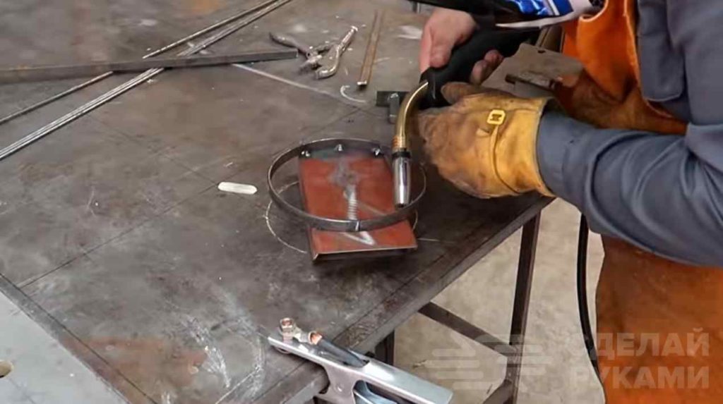 Простые кондукторы для изготовления кованых элементов Простые кондукторы для изготовления кованых элементов