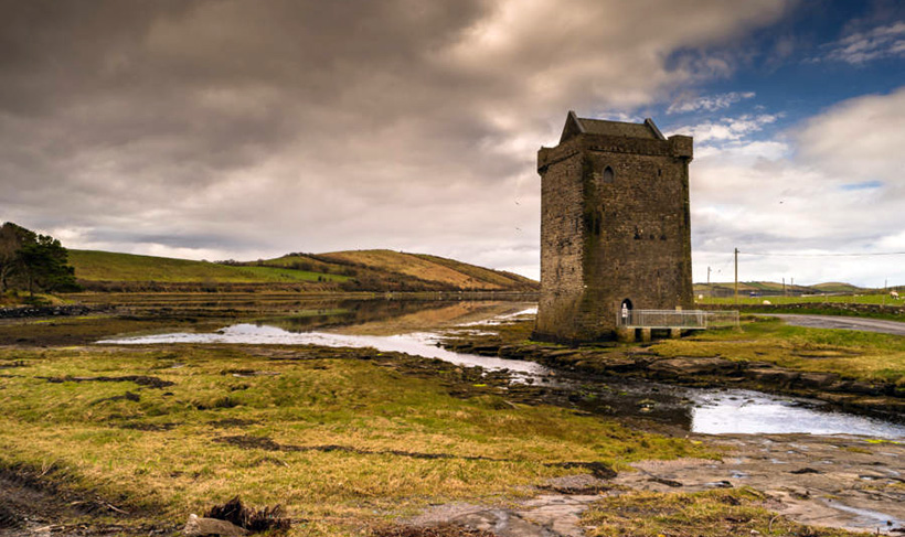 Леонардо да винчи head of a woman. original. Леонардо да винчи head of a woman фото. Леонардо да винчи head of a woman-original. картинка Леонардо да винчи head of a woman. картинка original. In the Leonardo da Vinci's sketches, many parts are lost in obscurity, or are left intentionally uncertain and mysterious, even in the light, and you might at first imagine some permission of escape had been here given you from the terrible law of delineation. But the slightest attempts to copy them will show you that the terminal lines are inimitably subtle, un-accusably true, and filled by gradations of shade so determined and measured that the addition of a grain of lead or chalk as large as the filament of a moth's wing would make an appreciable difference in them. Леонардо да винчи head of a woman. original. Леонардо да винчи head of a woman фото. Леонардо да винчи head of a woman-original. картинка Леонардо да винчи head of a woman. картинка original. In the Leonardo da Vinci's sketches, many parts are lost in obscurity, or are left intentionally uncertain and mysterious, even in the light, and you might at first imagine some permission of escape had been here given you from the terrible law of delineation. But the slightest attempts to copy them will show you that the terminal lines are inimitably subtle, un-accusably true, and filled by gradations of shade so determined and measured that the addition of a grain of lead or chalk as large as the filament of a moth's wing would make an appreciable difference in them.