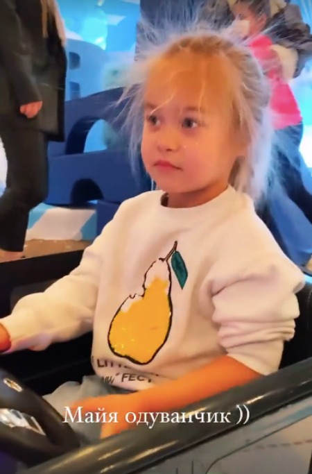 Оксана Самойлова и Джиган отметили первый день рождения сына Дети,Дети знаменитостей