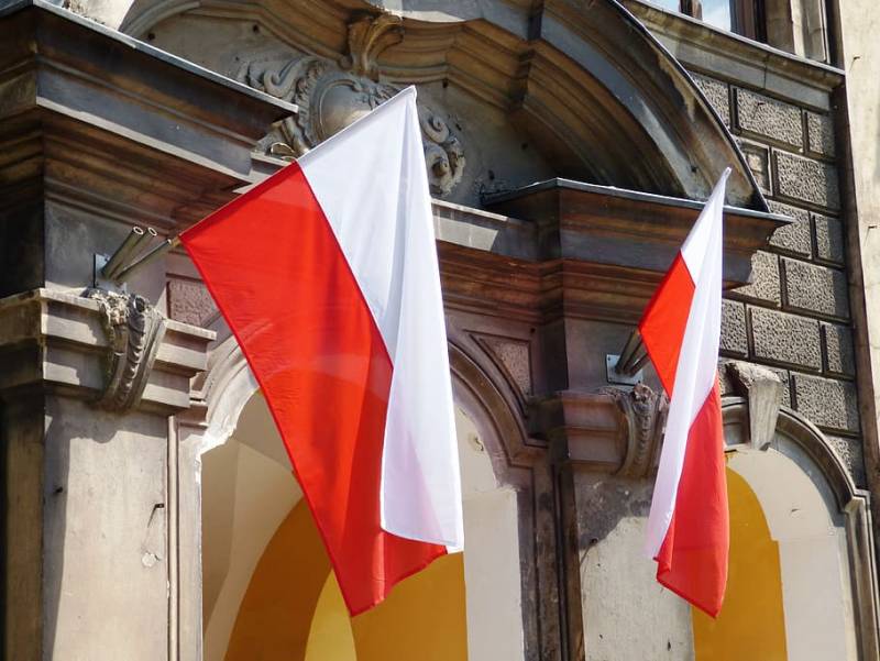 Польша получила первые миллионные штрафы от Евросоюза