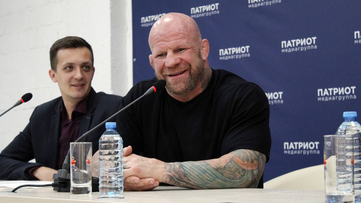 Боец Джефф Монсон рассказал ФАН, почему ему нравится быть гражданином России