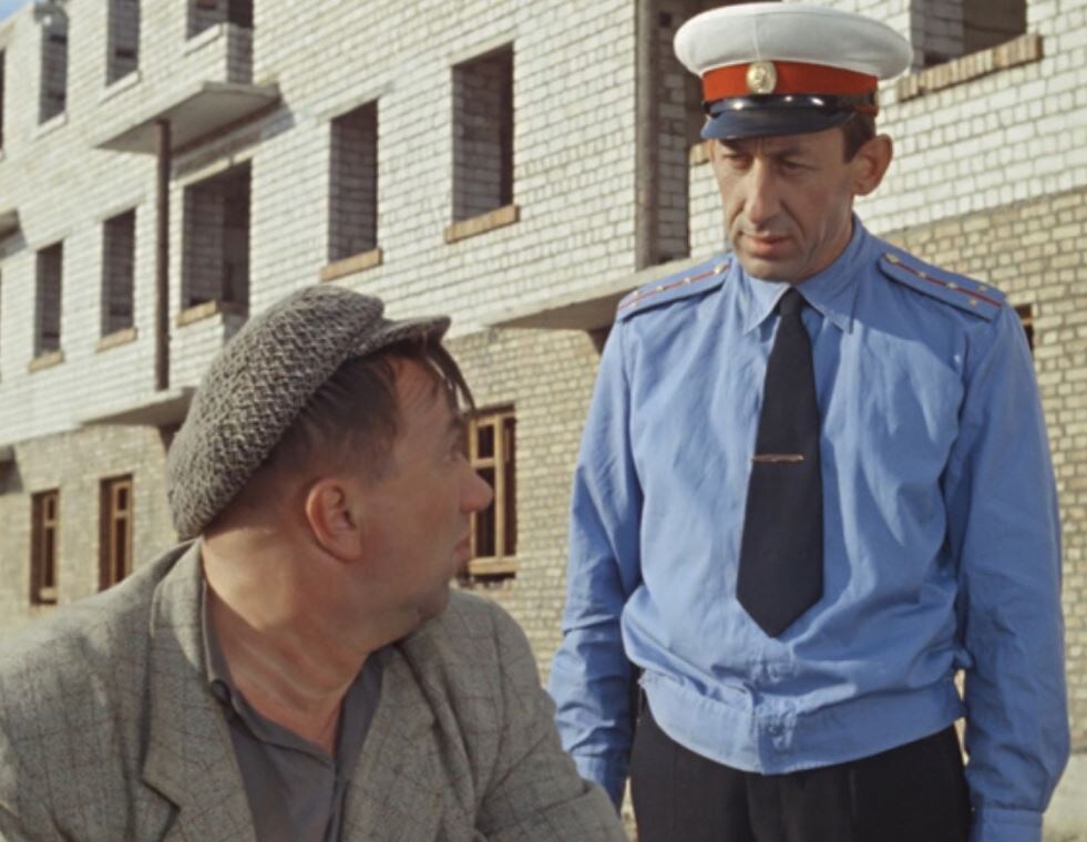 Кадр из фильма «Операция «Ы» и другие приключения Шурика», СССР, 1965 г