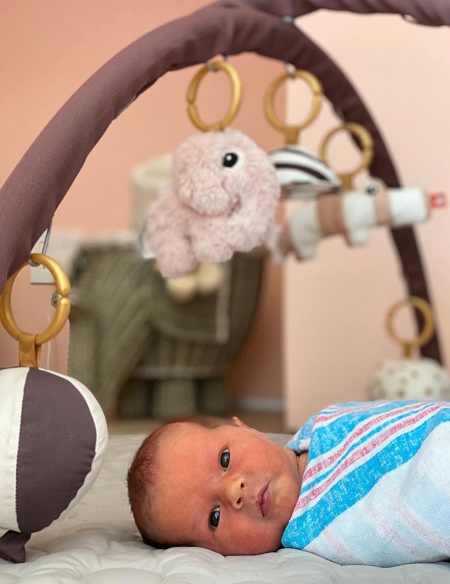 Сестра Хейли Бибер Алайа впервые стала матерью Звезды,Новости о звездах