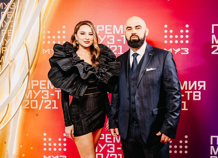 Ксения Собчак, Ольга Бузова, Светлана Лобода и другие на ужине канала МУЗ-ТВ Ксения Собчак, Ольга Бузова, Светлана Лобода и другие на ужине канала МУЗ-ТВ Звезды,Красная дорожка