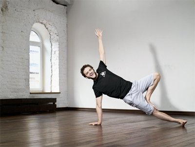 Известные люди, которые занимаются йогой