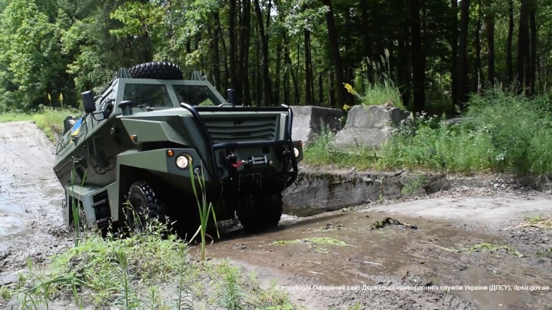 Государственная пограничная служба Украины испытывает турецкие машины Turkar 404, туркан