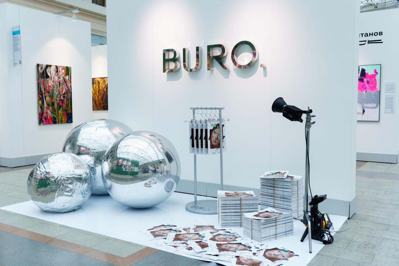 Ярмарка современного искусства «Арт Россия» подвела итоги седьмого выпуска ярмарки, более, Среди, Сергей, искусства, тысяч, посетили, тысячи, авторов, работ, ярмарке, коллаборации, Aristov, «Синергия», представил, человек, представители, искусство, «Вдохновение», «Самолет»