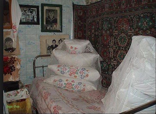 А вы помните такую бабушкину постель? Исчезающая красота! дизайн интерьера,разное