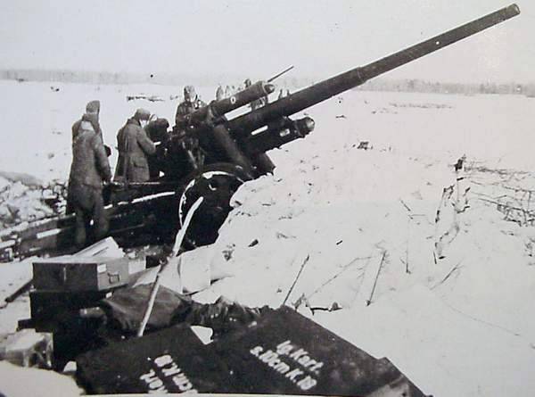 Трофейные 105-мм пушки и 150-мм тяжелые полевые гаубицы на службе в РККА Трофейные 105-мм пушки и 150-мм тяжелые полевые гаубицы на службе в РККА оружие