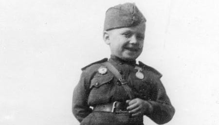 Спастись от карателей: история шестилетнего солдата Сталинградской битвы